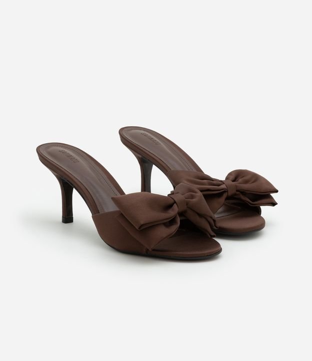 Sandália Mule com Laço de Cetim