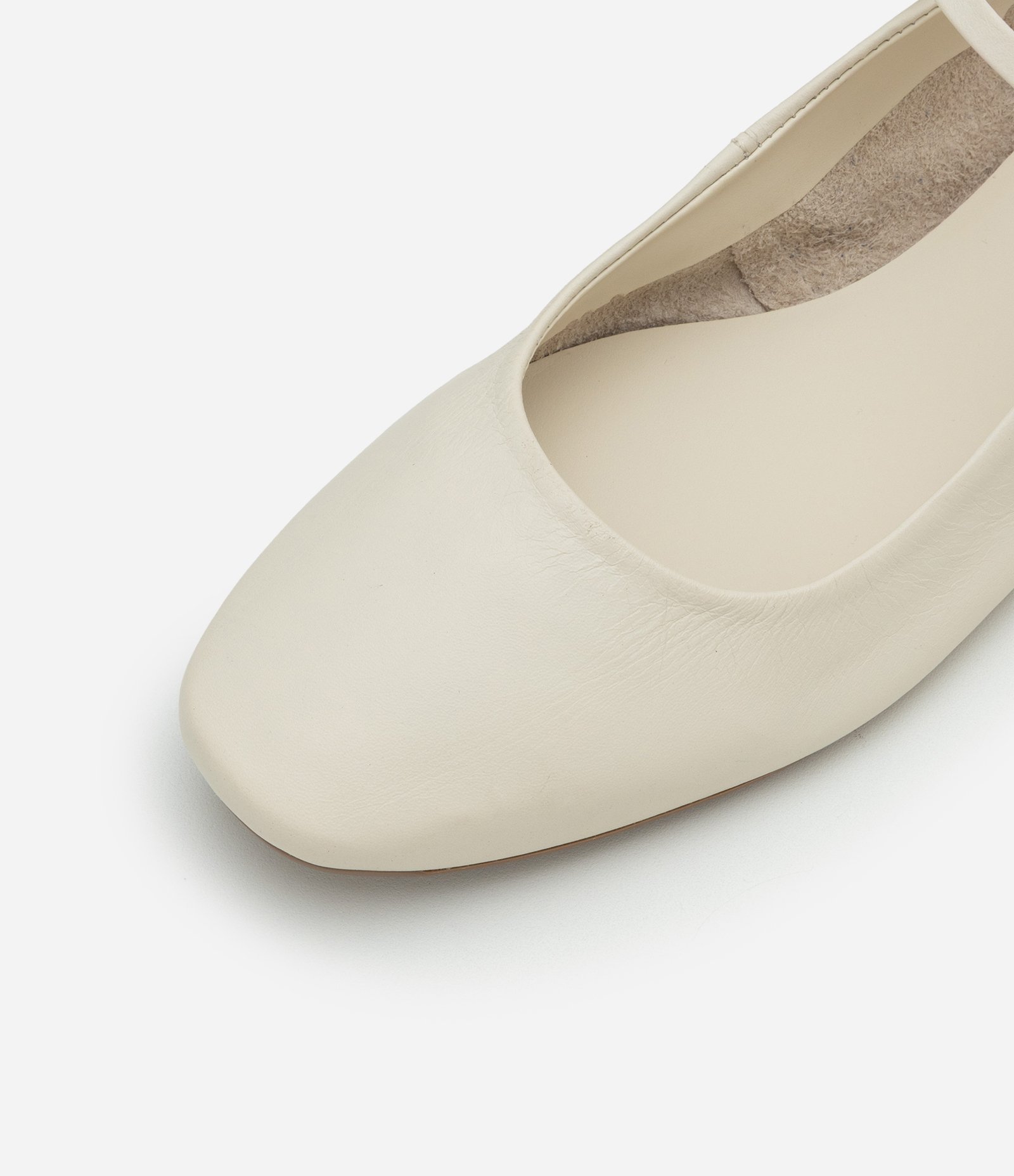 Sapatilha de Couro com Bico Quadrado e Detalhe em Fivela Off White 5