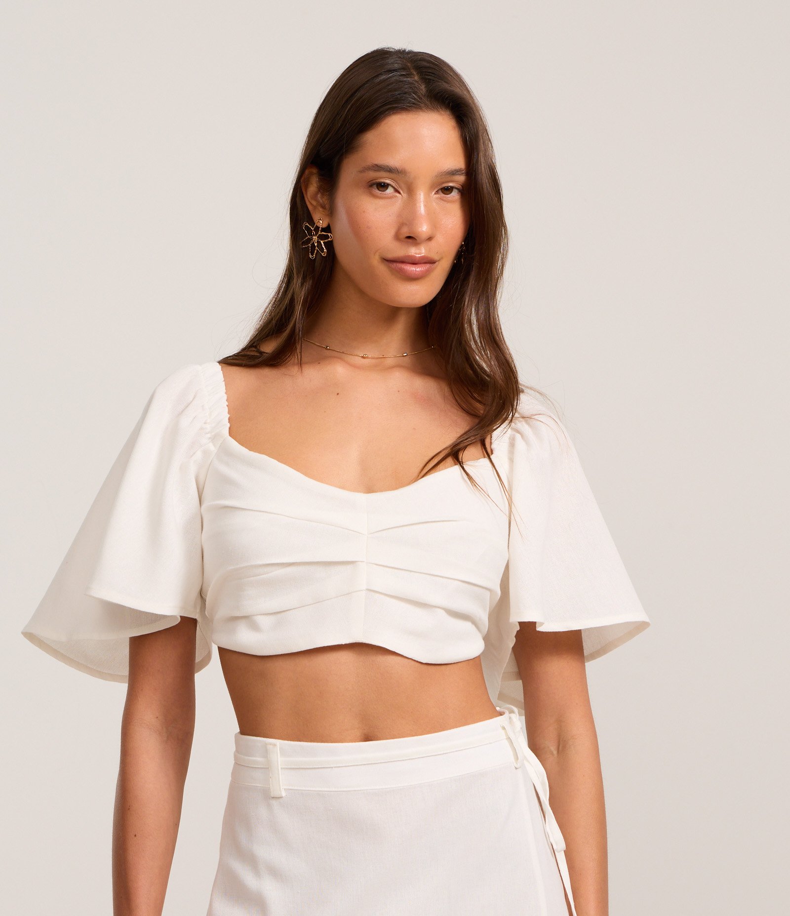 Blusa Cropped em Viscolinho com Pregas e Lastex nas Costas Branco 1