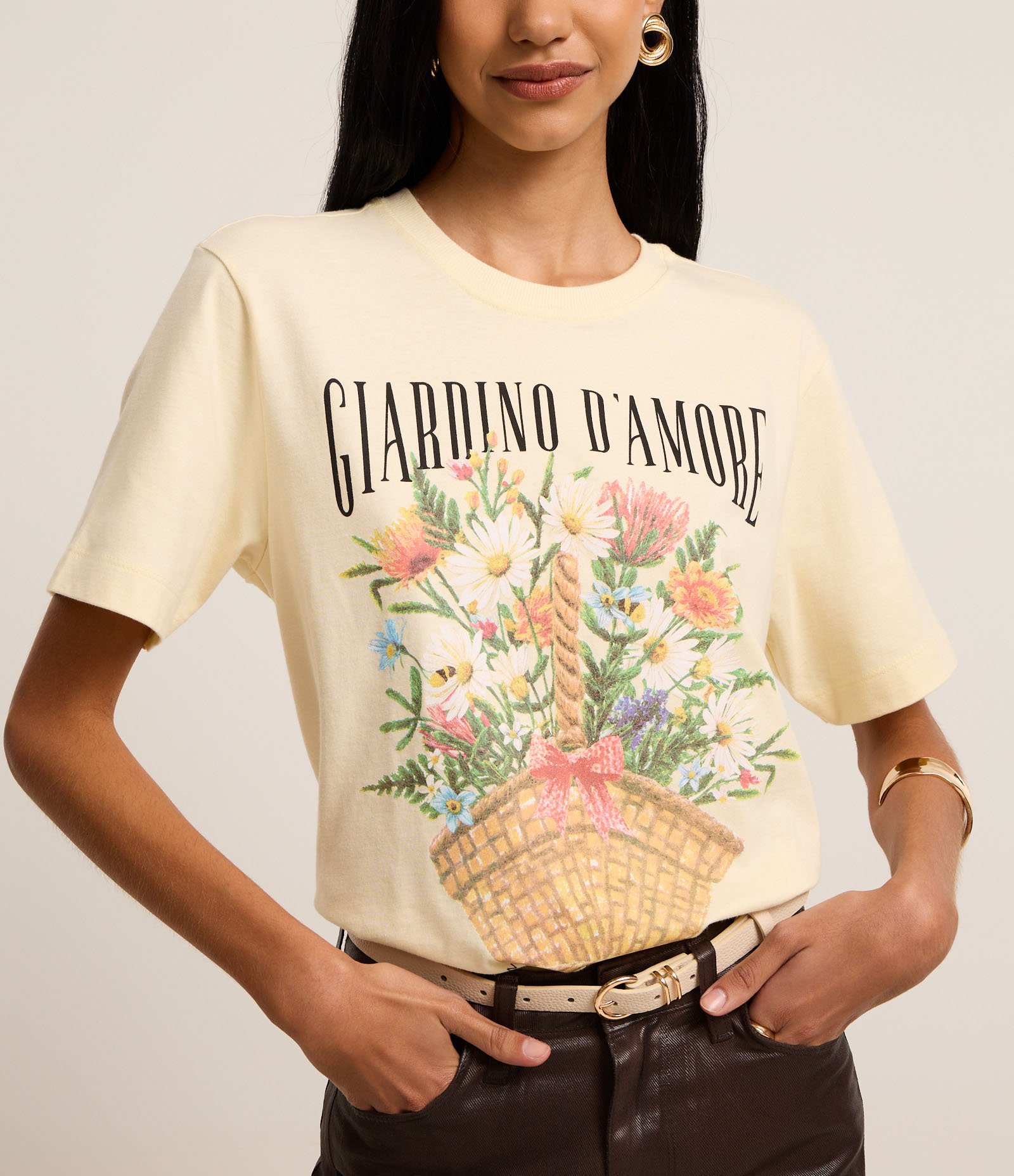 Camiseta T-Shirt em Algodão com Estampa Cesto de Flores Bege 3