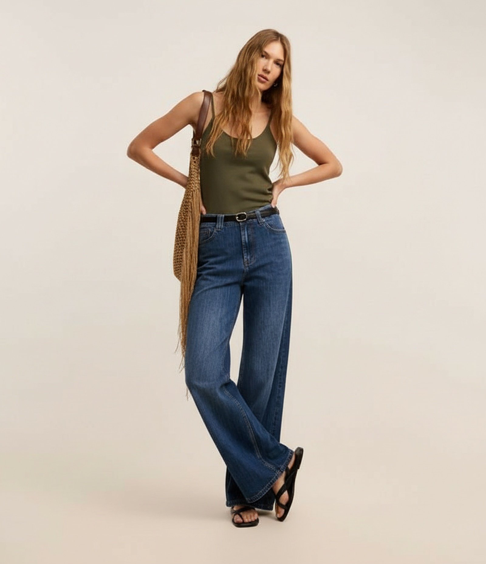 Blusa Básica de Alcinha em Algodão Peruano Verde 4