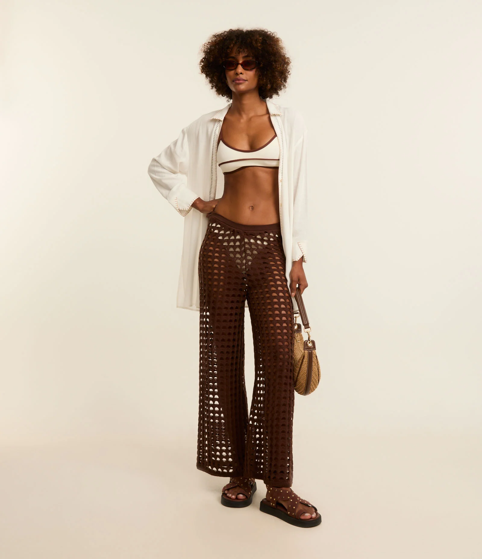 Biquíni Top Camisetinha em Microfibra Texturizada com Viés Contrastante Branco 2