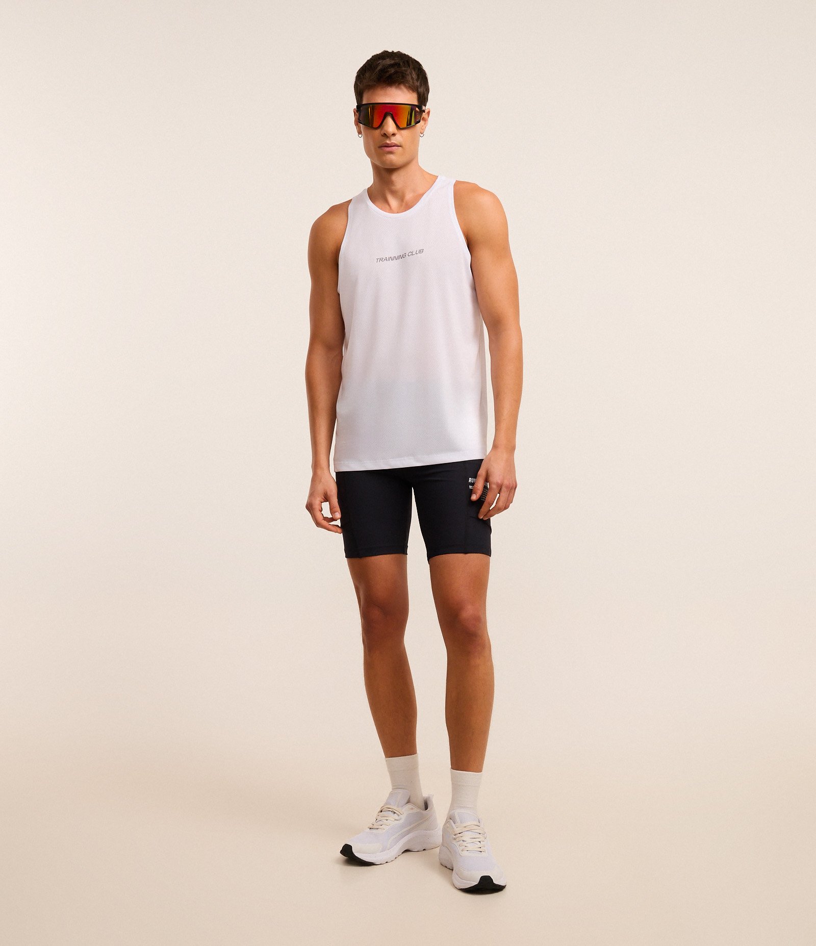 Regata Esportiva Corrida com Tecnologia Dry e Estampa Trainning Club Branco 2