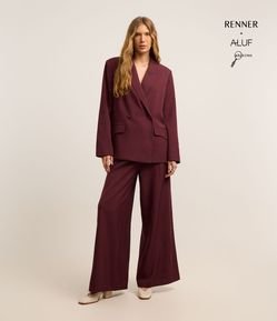 Calça Wide Leg em Alfaiataria com Pregas e Cintura Alta