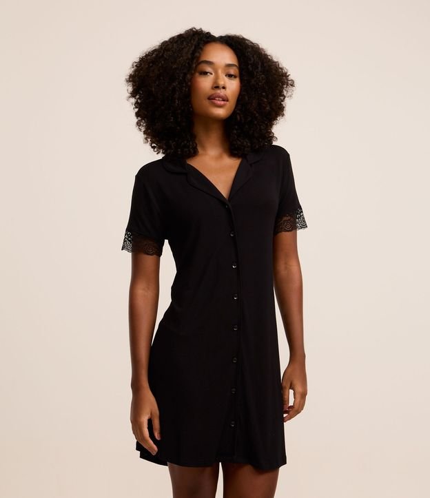 Camisola Americana em Viscose com Renda na Manga