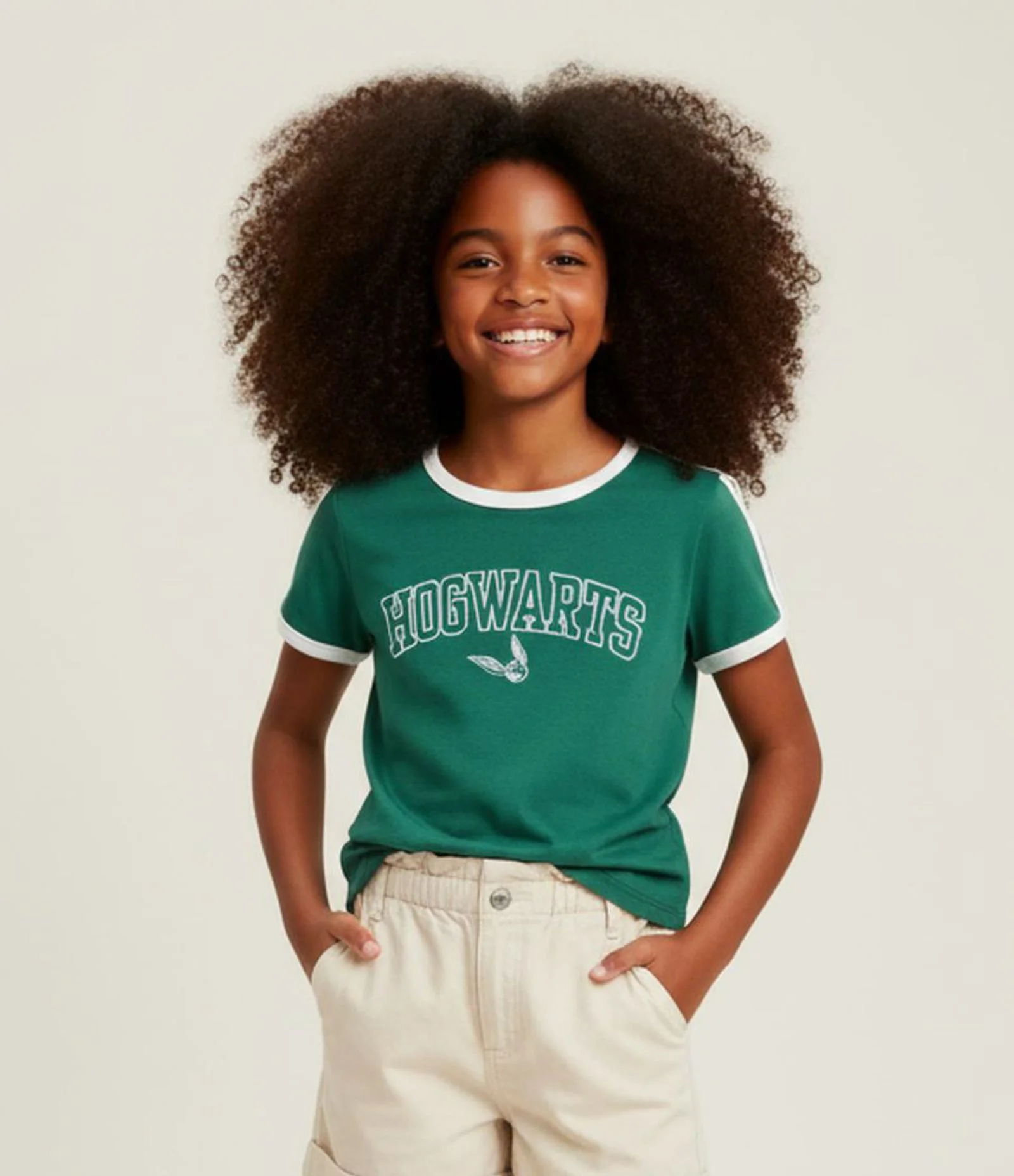 Camiseta Infantil College com Estampa Hogwarts - Tam 5 a 14 Anos Verde 1