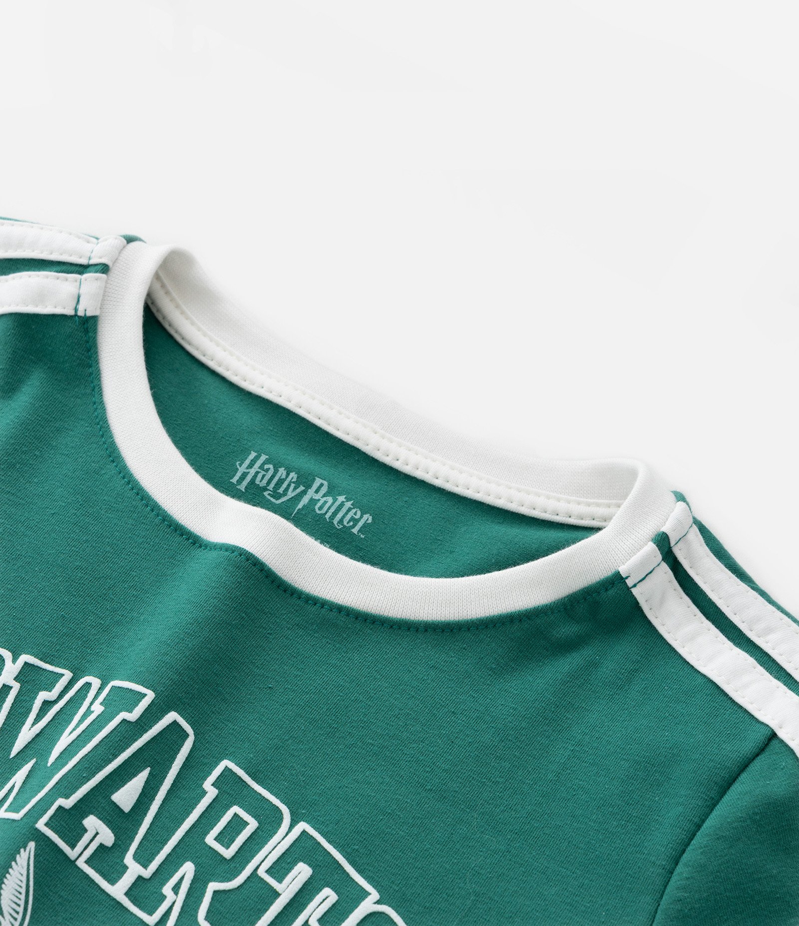 Camiseta Infantil College com Estampa Hogwarts - Tam 5 a 14 Anos Verde 5