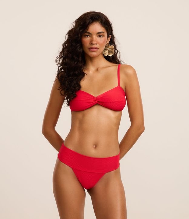 Cor: Vermelho | Tamanho: M