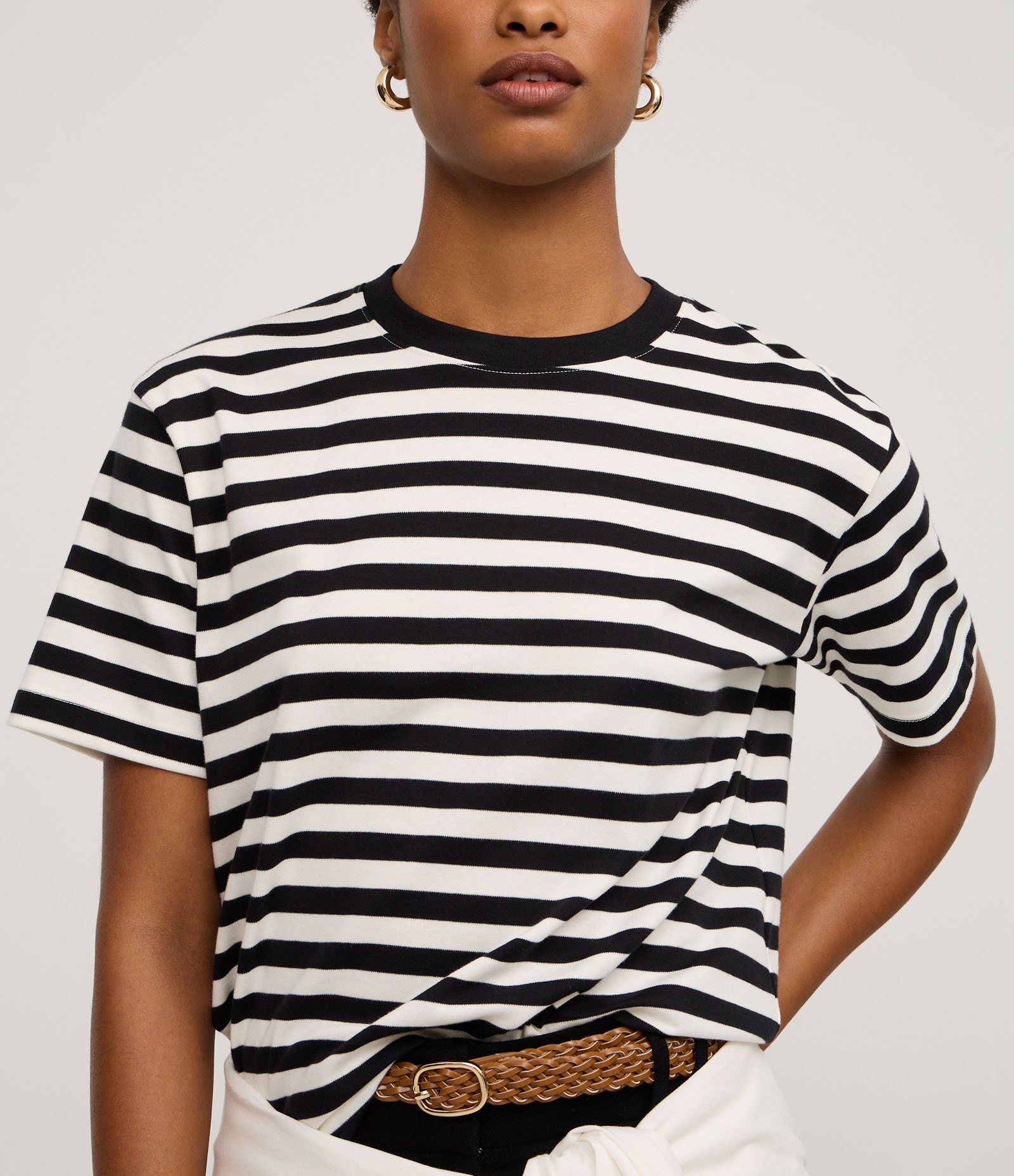 Camiseta Oversized em Algodão Peruano com Listras Horizontais Preto/Branco 4