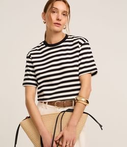 Camiseta Oversized em Algodão Peruano com Listras Horizontais
