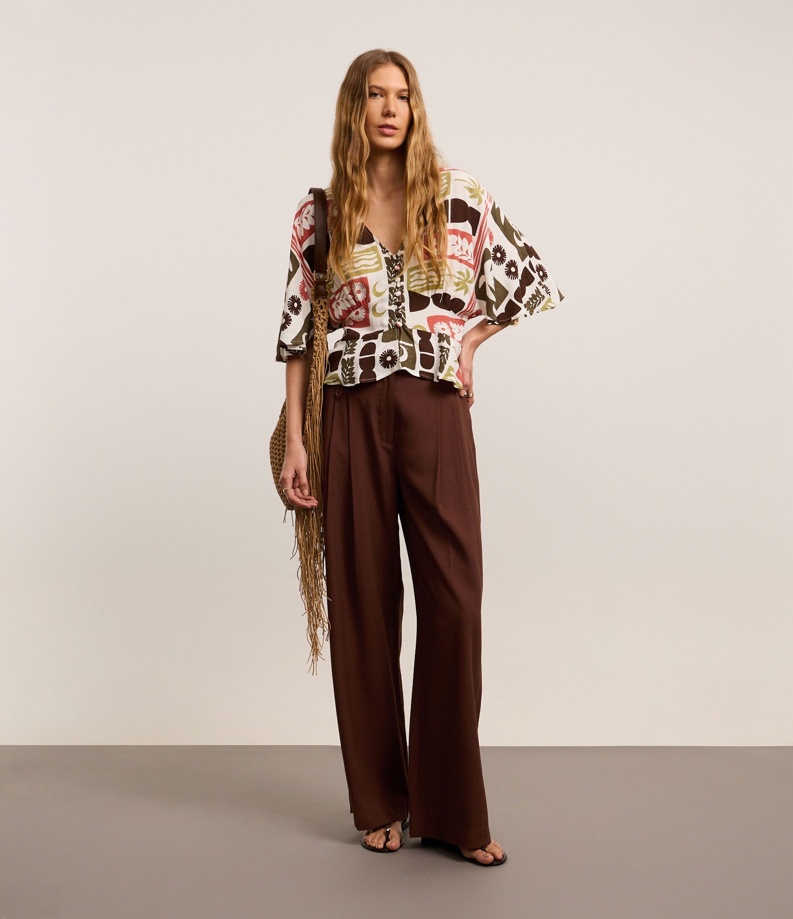 Blusa em Viscose com Estampa Geométrica Tropical Multicores 2
