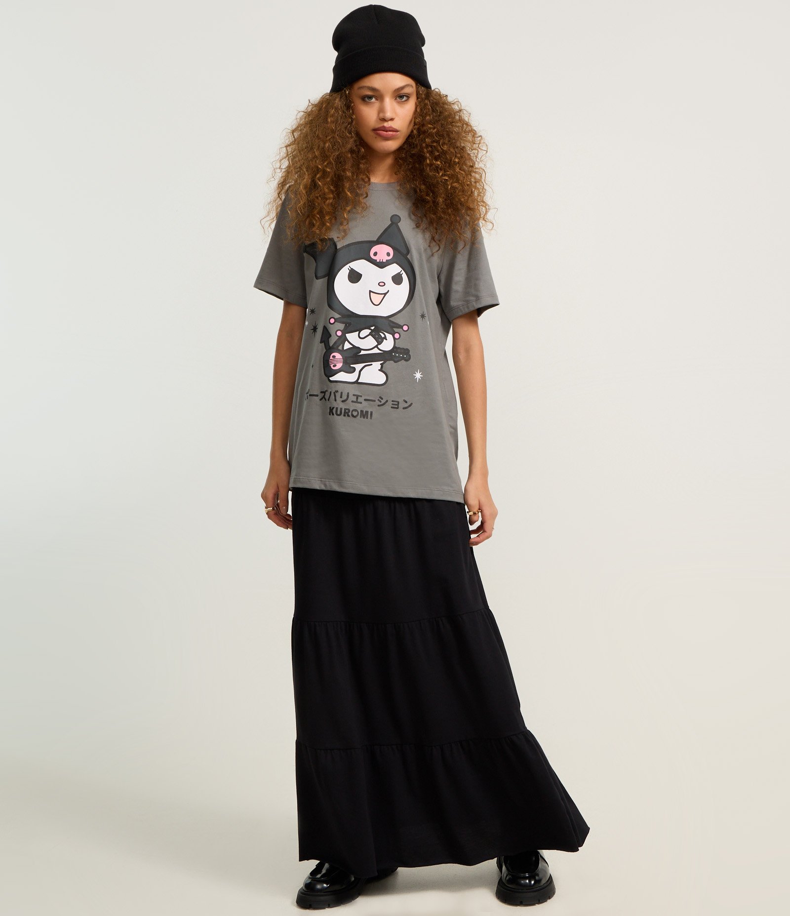 Camiseta T-shirt em Algodão com Estampa Kuromi Cinza 2