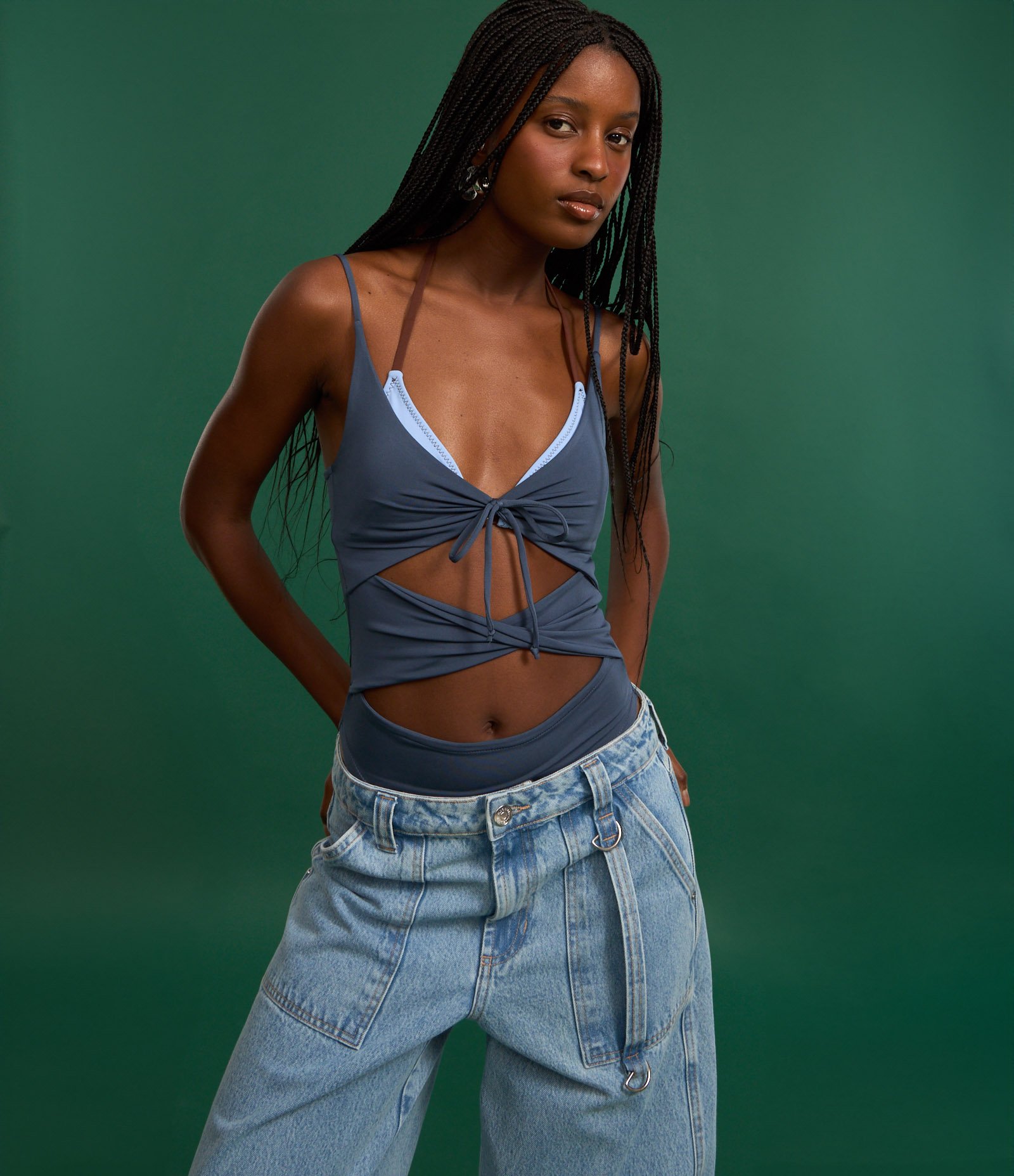 Calça Loose Cintura Baixa em Jeans com Bolso Carpinteiro Azul 6