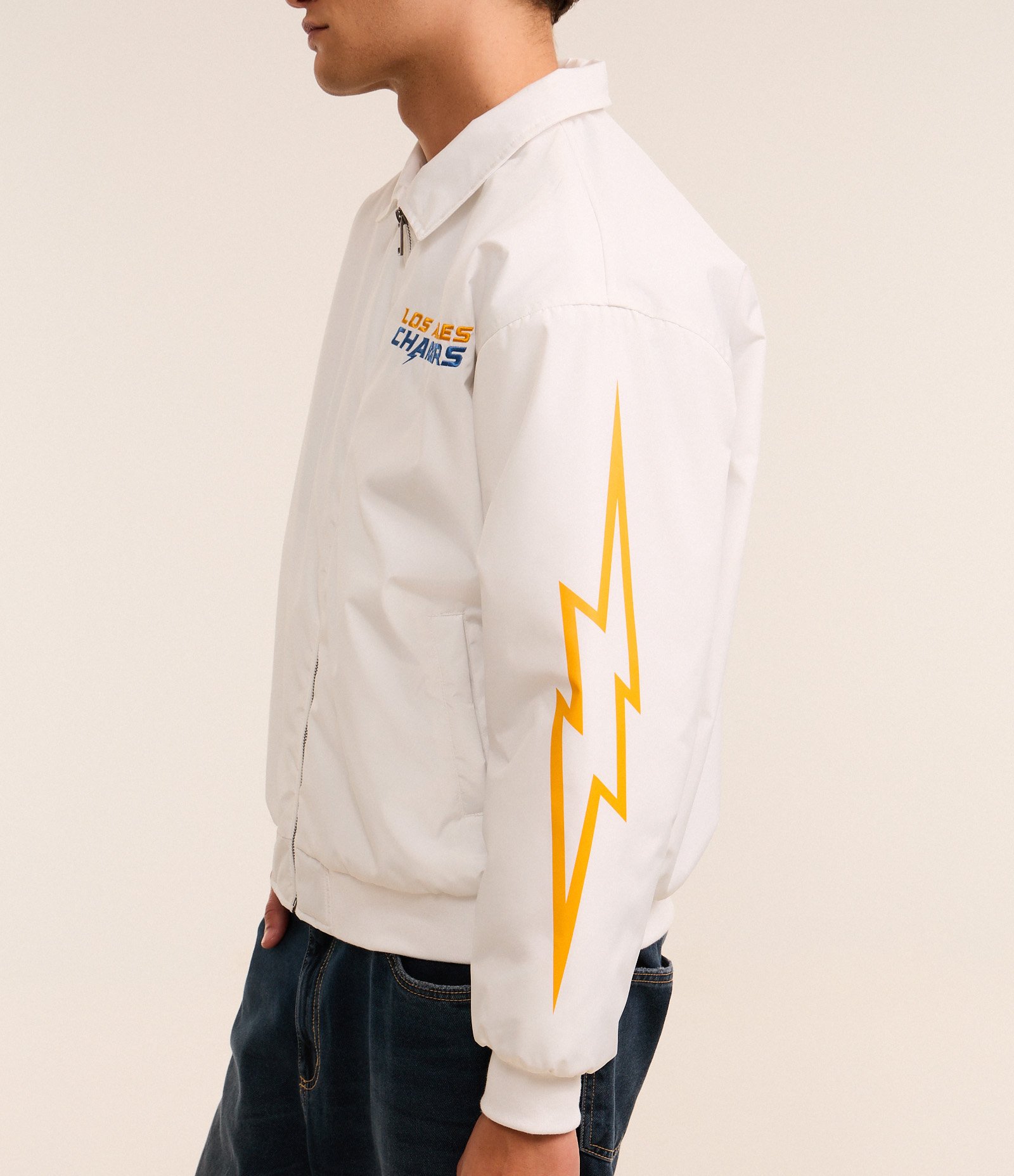 Jaqueta Bomber com Patches e Estampa Lettering Los Angeles Chargers NFL Branco 3
