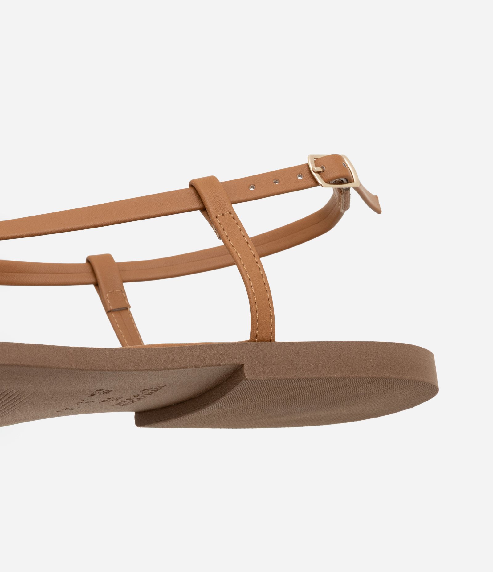 Sandália Rasteira com Tiras Finas e Detalhe Bold Marrom 5