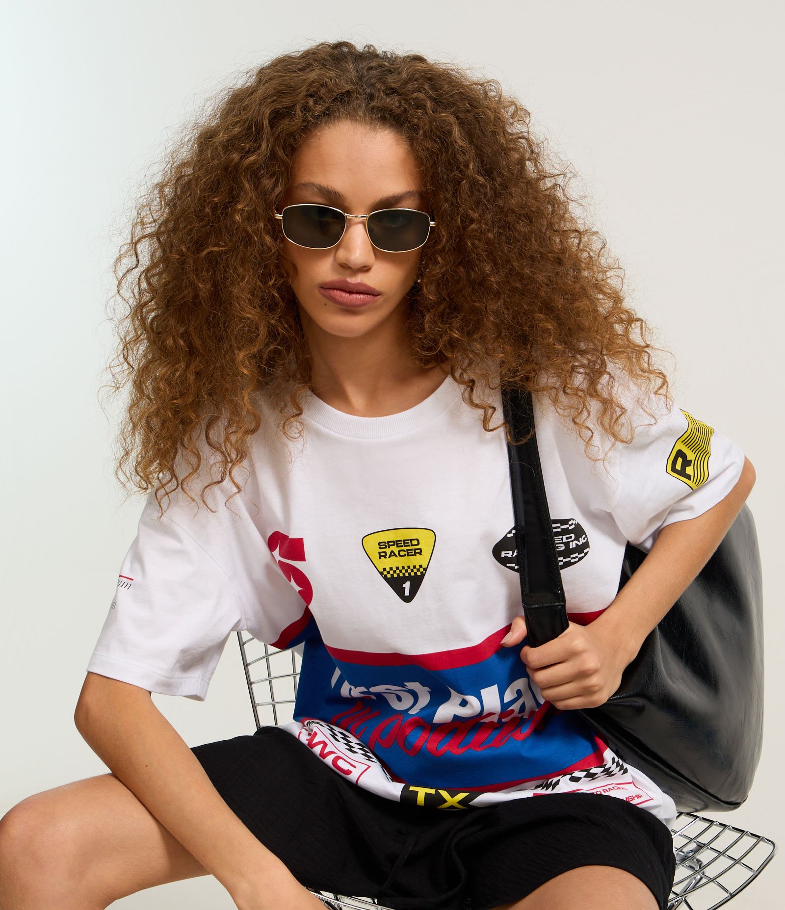 Camiseta Over em Algodão com Estampa Racer Branco 1