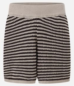 Short em Tricô Listrado com Cós Contrastante
