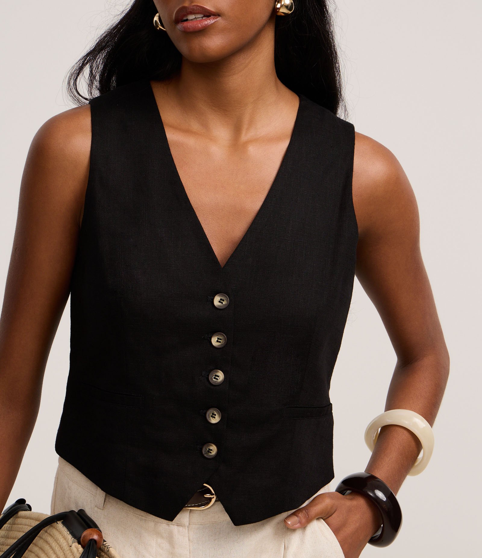 Colete Slim em Viscolinho com Botões Matizados Preto 1