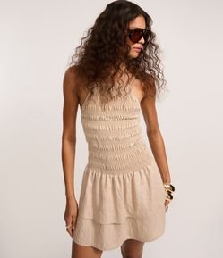 Vestido Godê em Tricoline Texturizado com Decote Halter