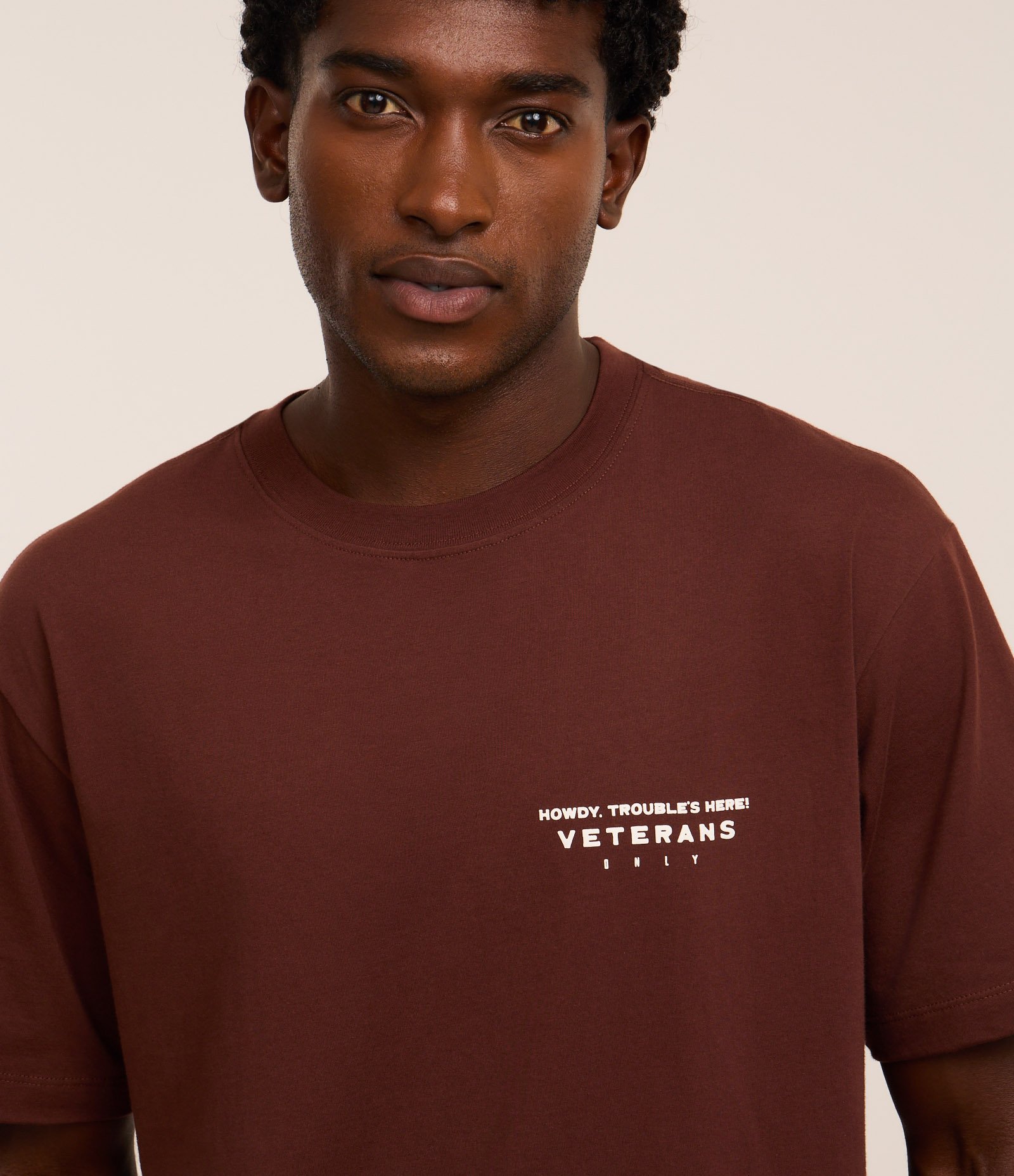 Camiseta Boxy em Algodão com Estampa Rodeo Rebels Marrom 4