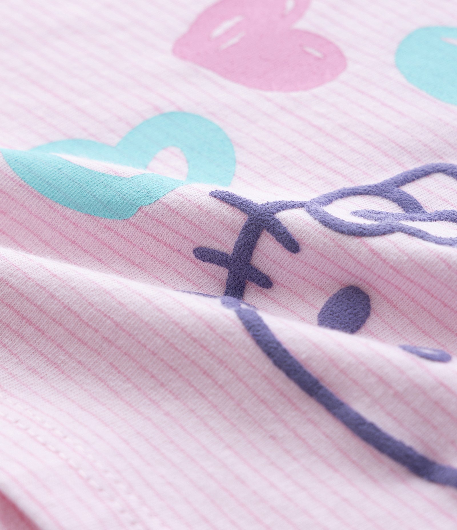 Pijama Curto Infantil com Estampa Listrada Hello Kitty - Tam 2 a 6 Anos Rosa 10