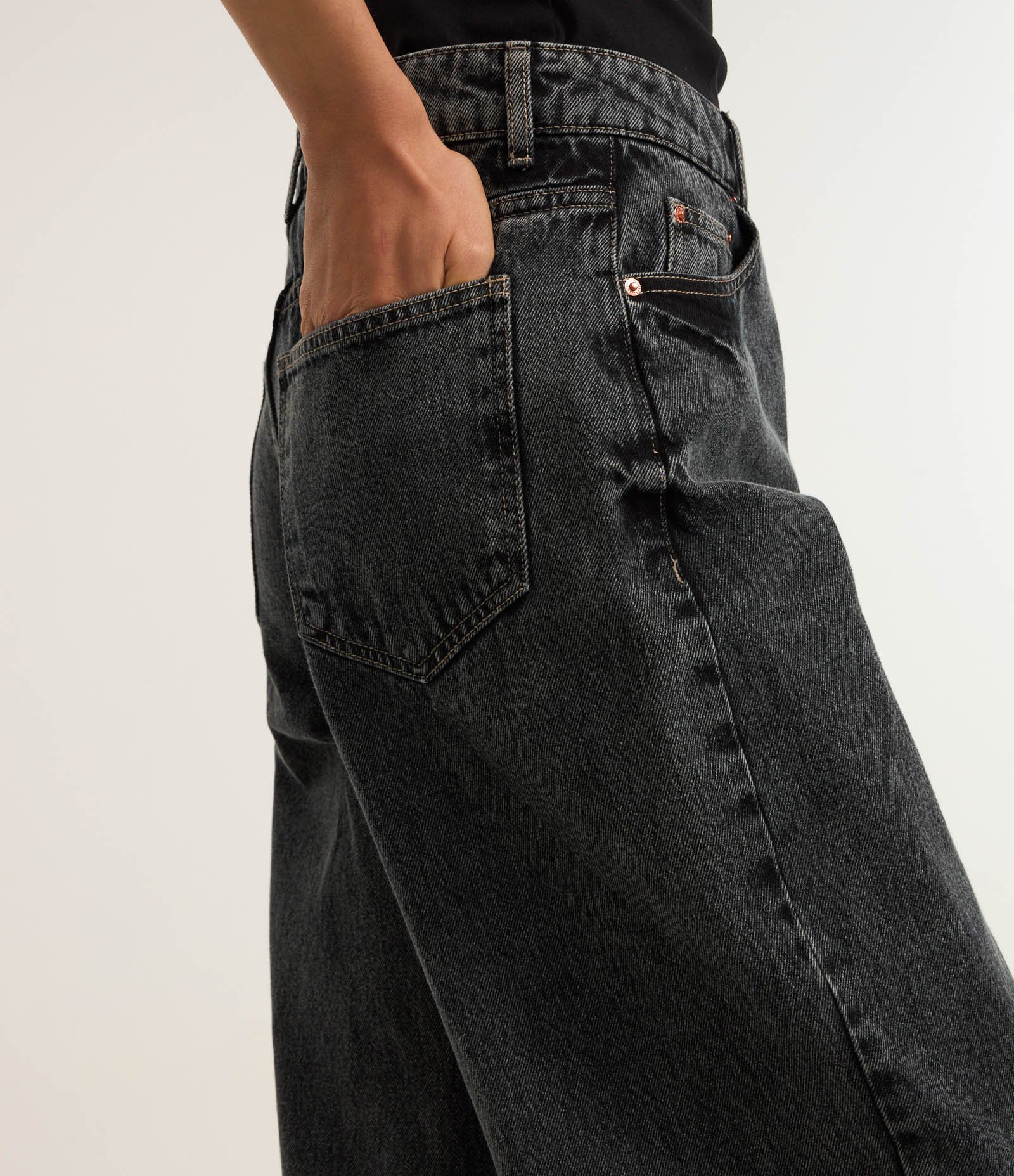 Calça Baggy em Jeans 4