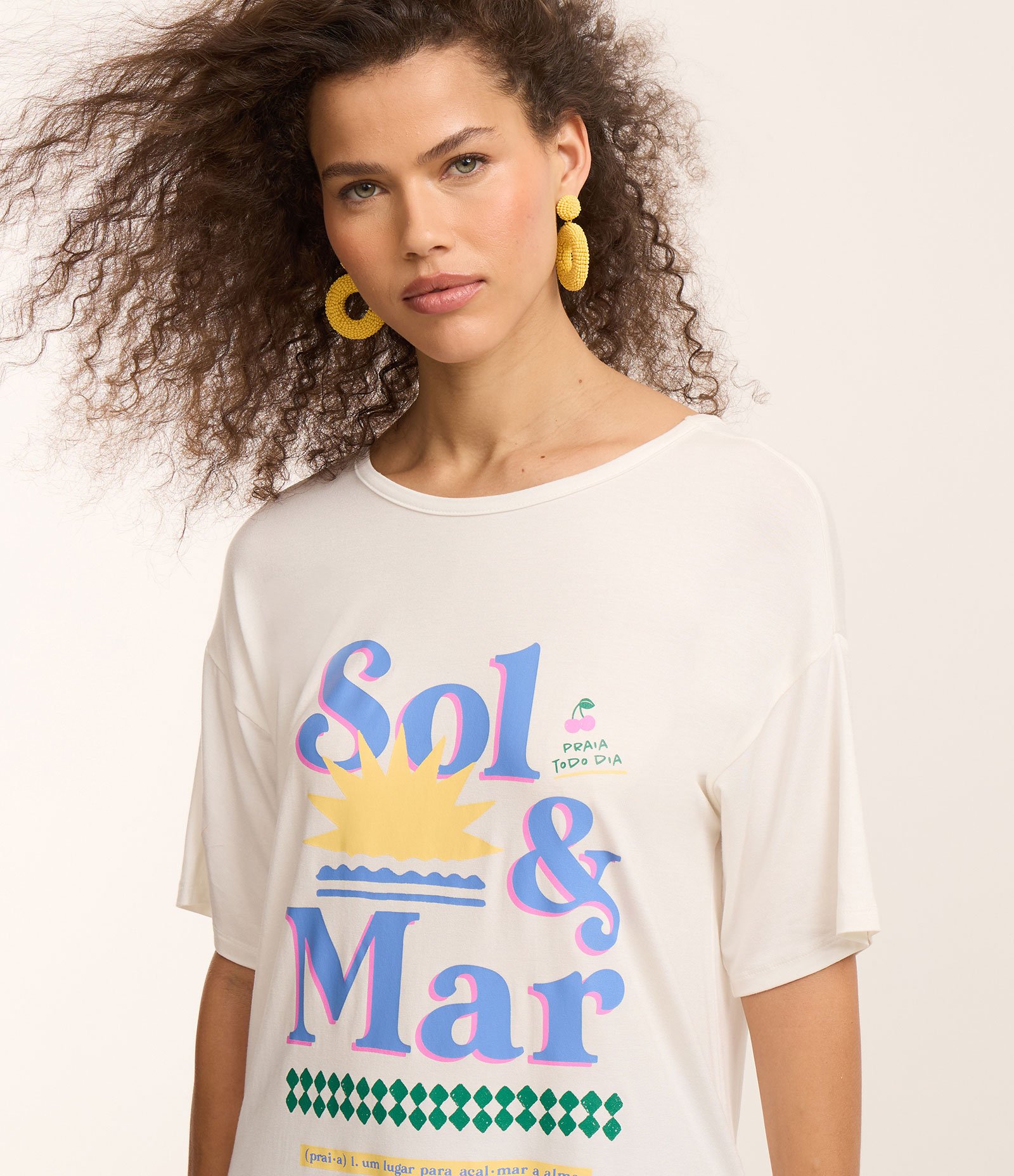 Saída de Praia Camiseta com Lettering Sol e Mar Branco 4