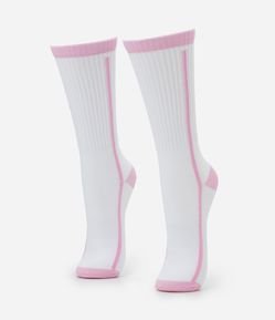 Meia Cano Alto Esportiva em Poliamida com Listra Lateral