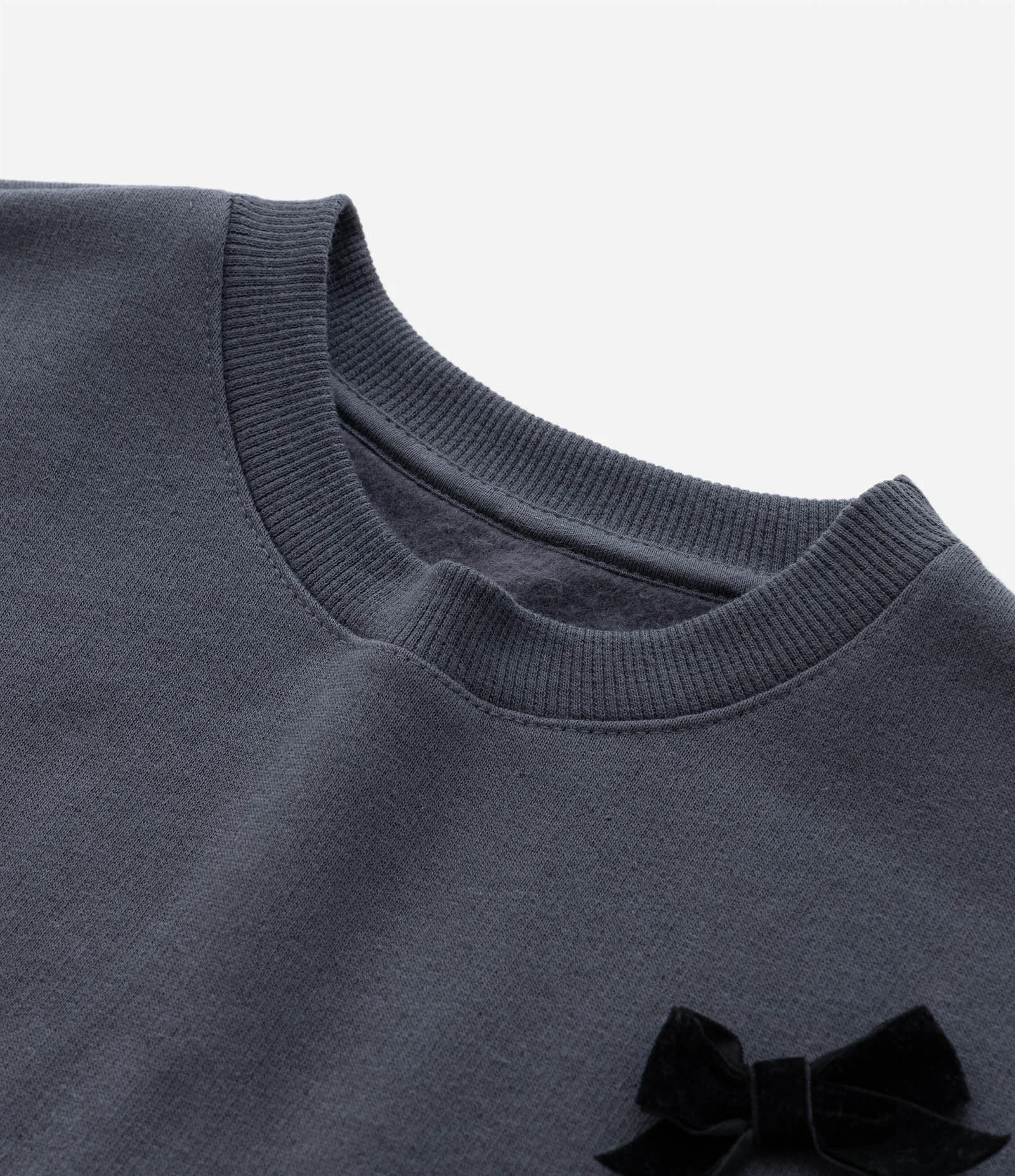 Casaco Infantil em Moletom com Laços Aplicados - Tam 5 a 14 Anos Cinza 5