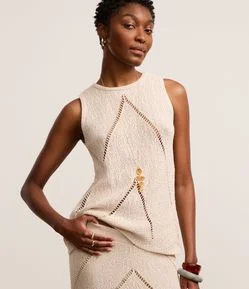 Blusa Alongada Texturizada com Entremeios Diagonais