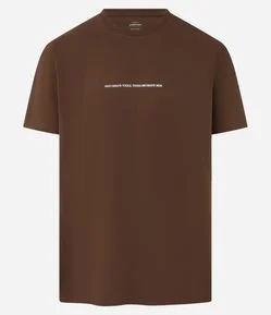Camiseta Comfort em Algodão com Estampa de Paisagem e Lettering