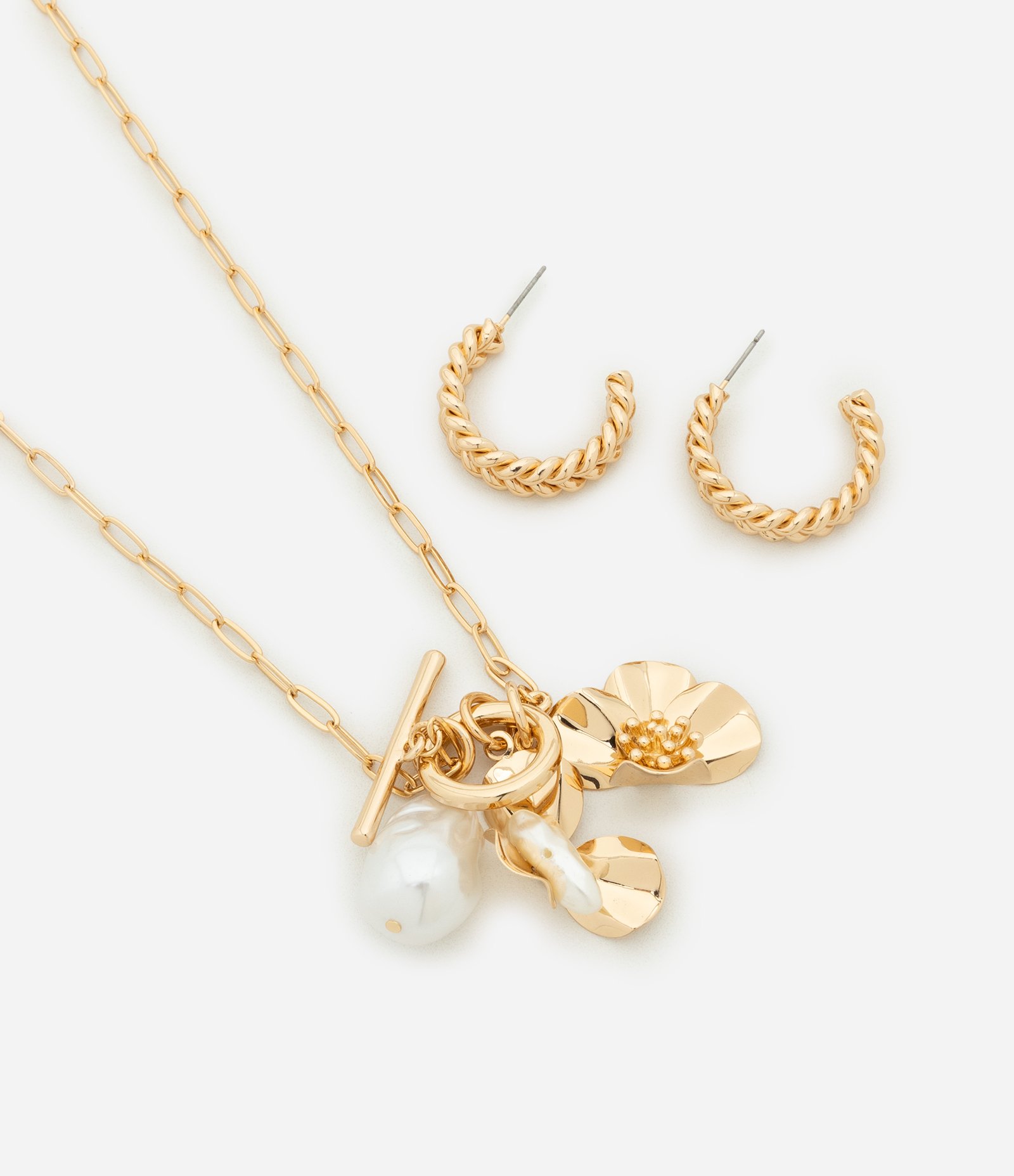 Conjunto de Colar Longo com Pingente de Flor e Pérola Sintética e Brinco Argola Dourado 2