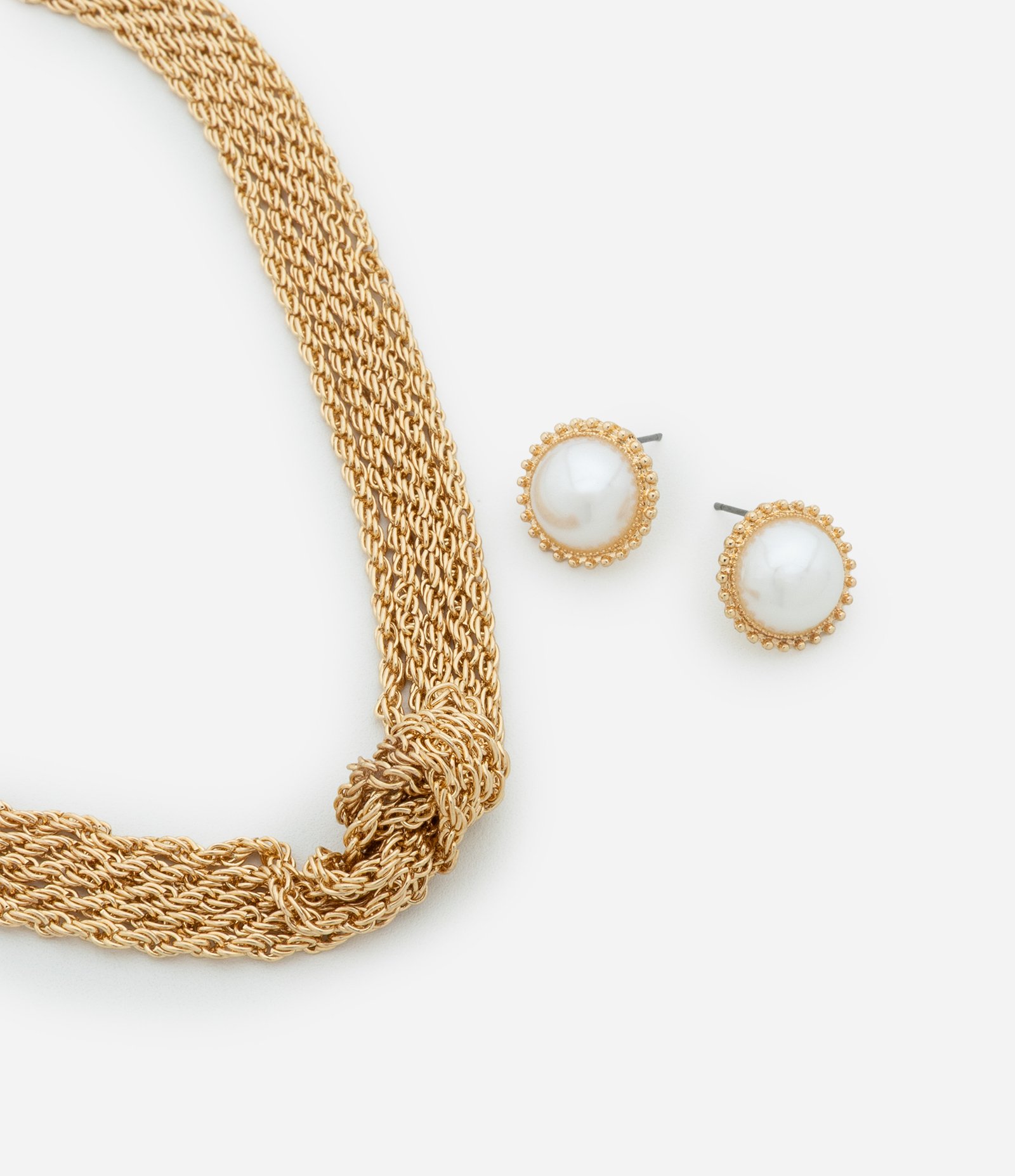 Conjunto de Colar Curto com 05 Correntes com Nó e Brinco Botão Perolado Dourado 1