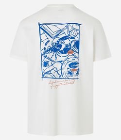 Camiseta em Algodão com Estampa Frutos do Mar e Lettering