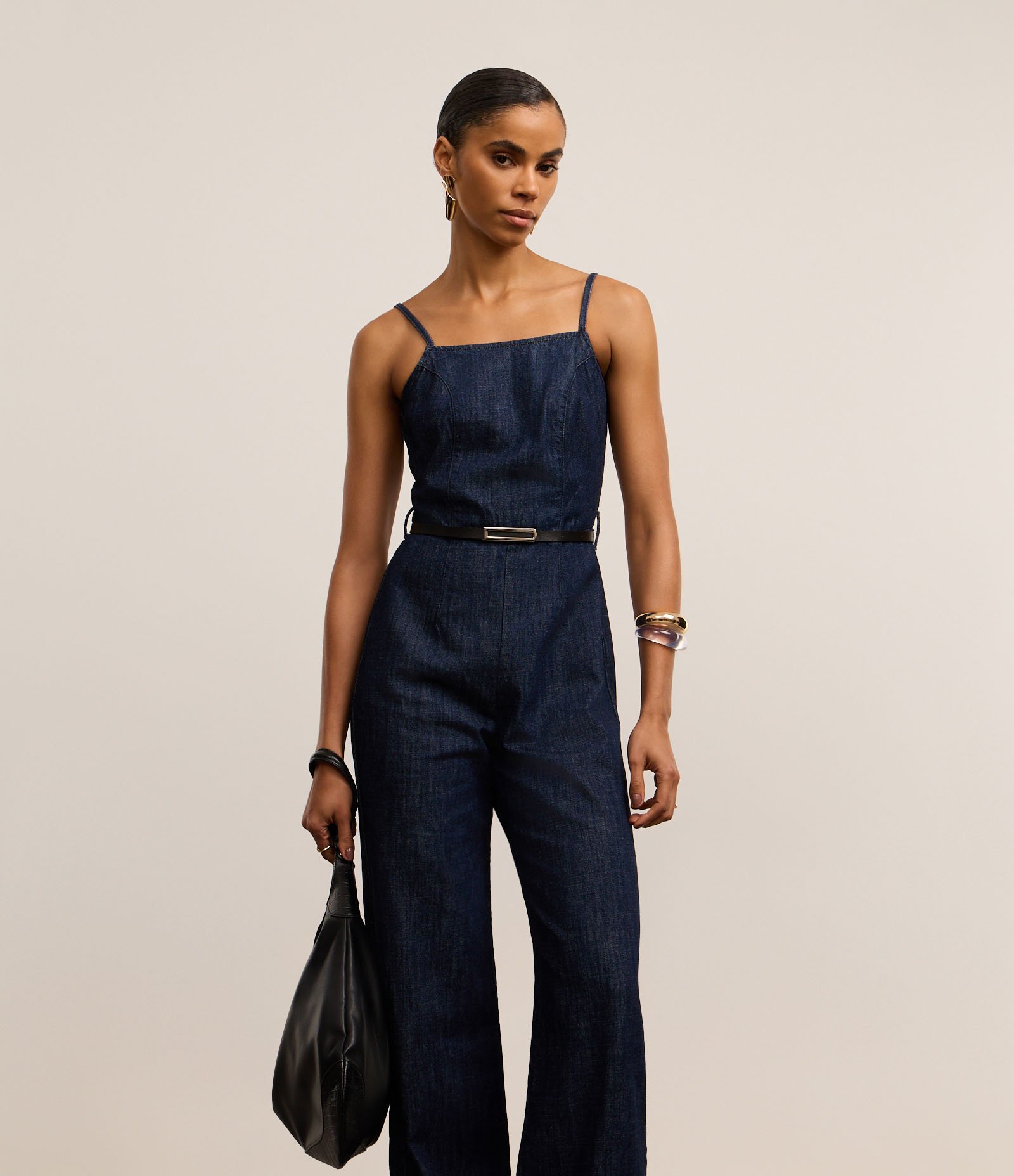 Macacão Longo em Jeans Raw com Alça Fina e Cintinho na Cintura Azul Marinho 2