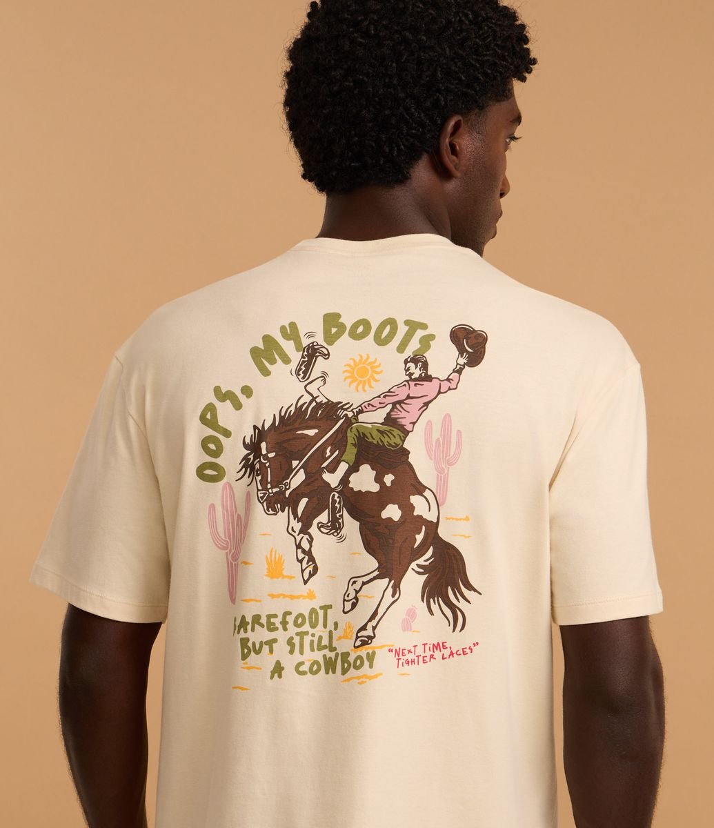 Camiseta Relaxed em Algodão com Estampa de Cavalo Oops My Boots Bege