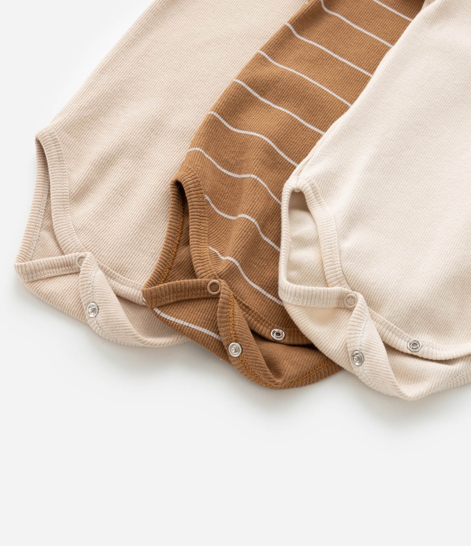 Kit 03 Bodies Infantis em Ribana com Estampa Listrada - Tam RN a 18 meses Marrom/Bege 4