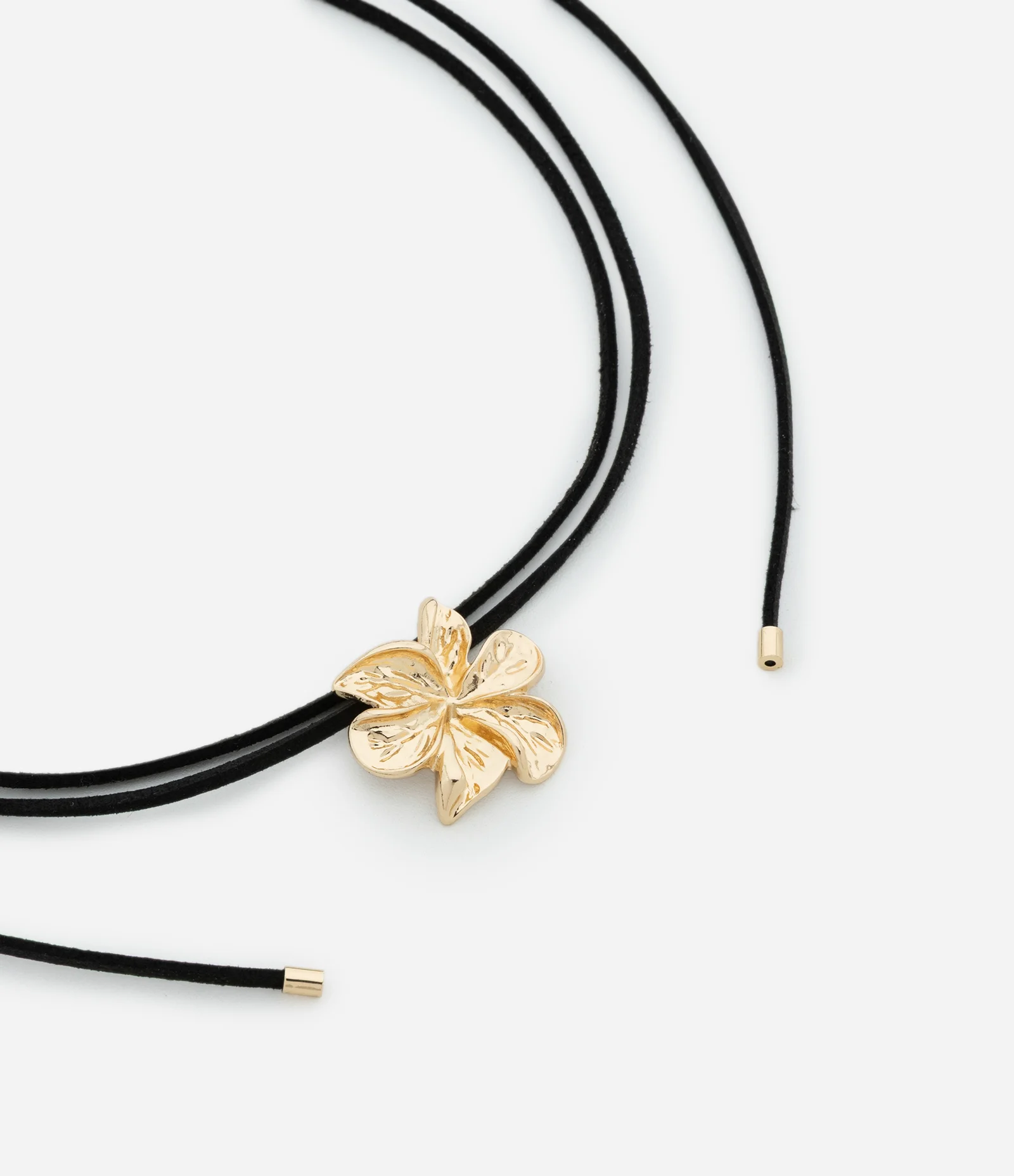Colar Chocker em Cordão Ajustável e Pingente de Flor Preto/Dourado 1