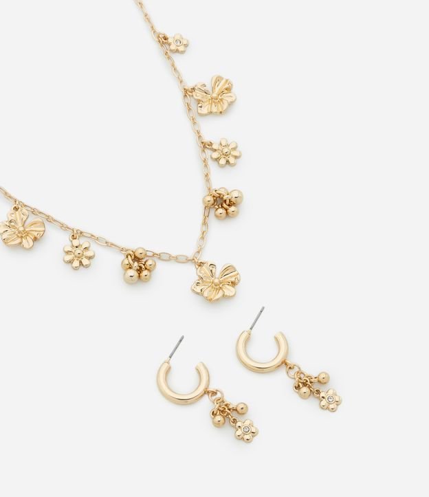 Conjunto de Colar e Brinco com Pingentes Florzinhas