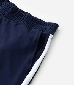 Bermuda Esportiva em Moletinho com Listra Lateral Curve & Plus Size