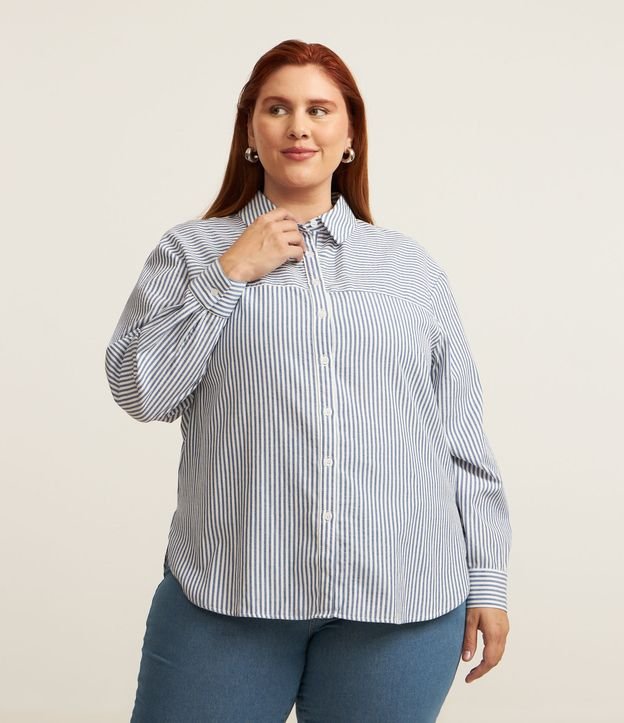 Camisa Alongada em Anarruga Listrada Curve & Plus Size