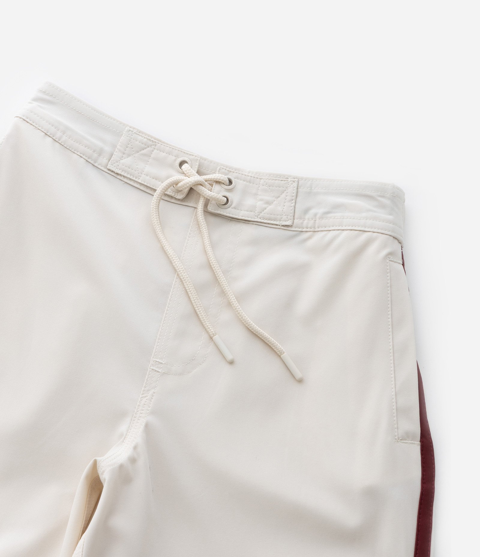 Bermuda Infantil em Poliamida com Listra Lateral - Tam 5 a 14 Anos Bege 5