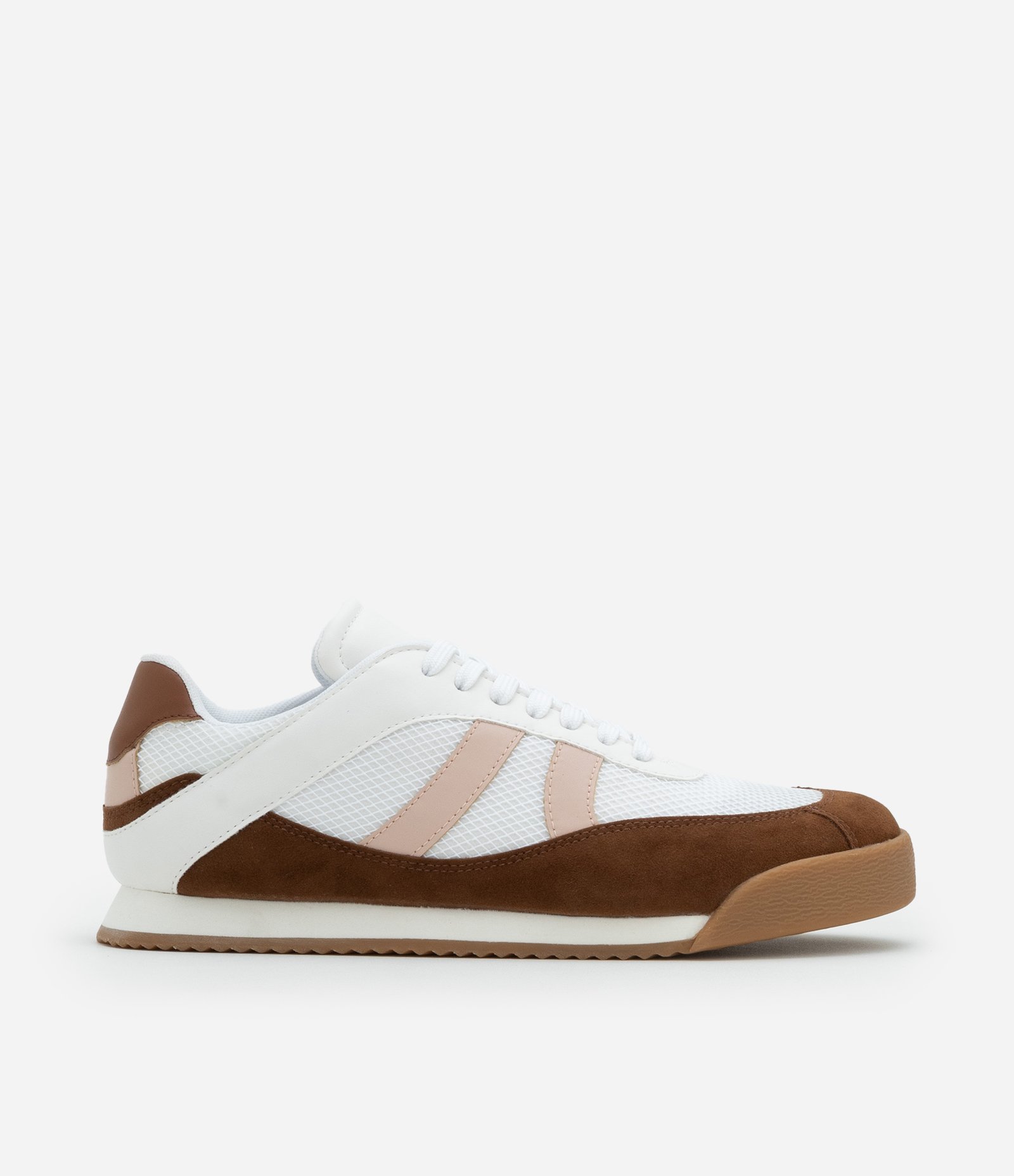 Tênis Chuteira em Tela com Efeito Camurça e Recortes Marrom/Branco 1