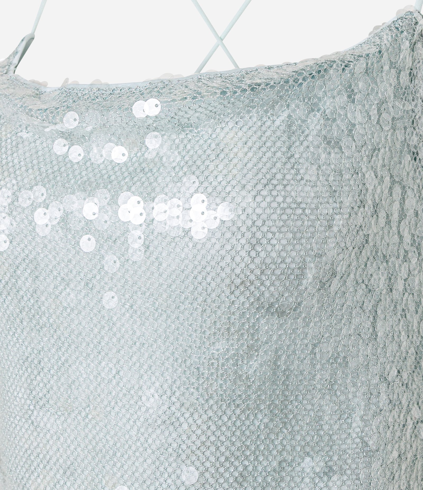 Vestido Reto em Paetês com Barra Assimétrica e Decote Degagê nas Costas Azul 7