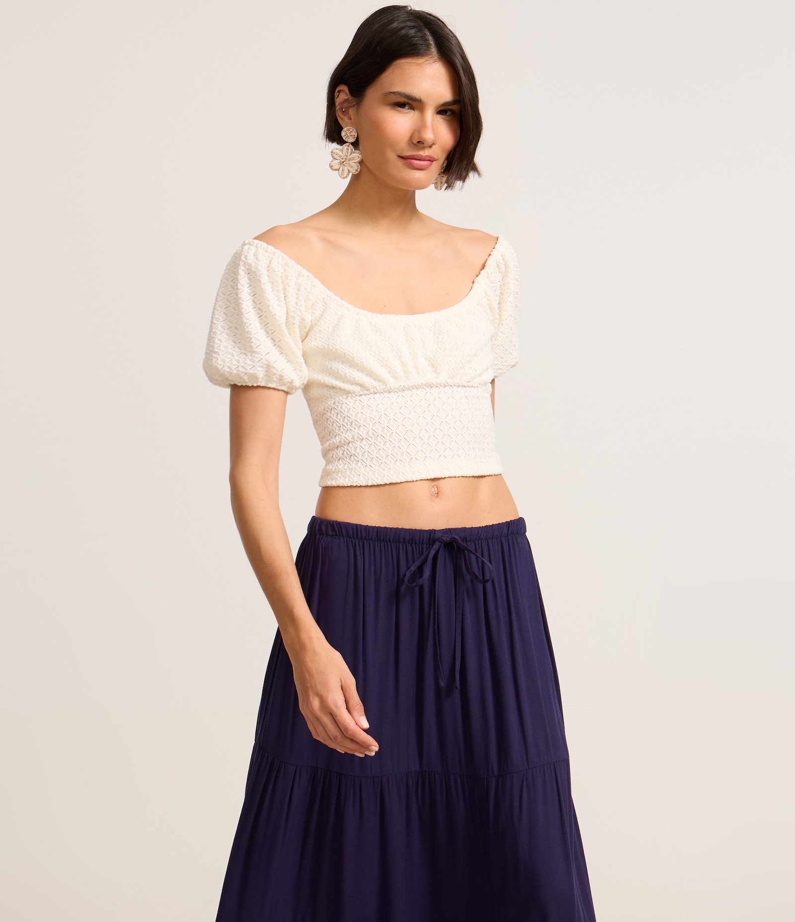 Saia Evasê Longa em Viscose com Recortes e Amarração Azul Marinho 2