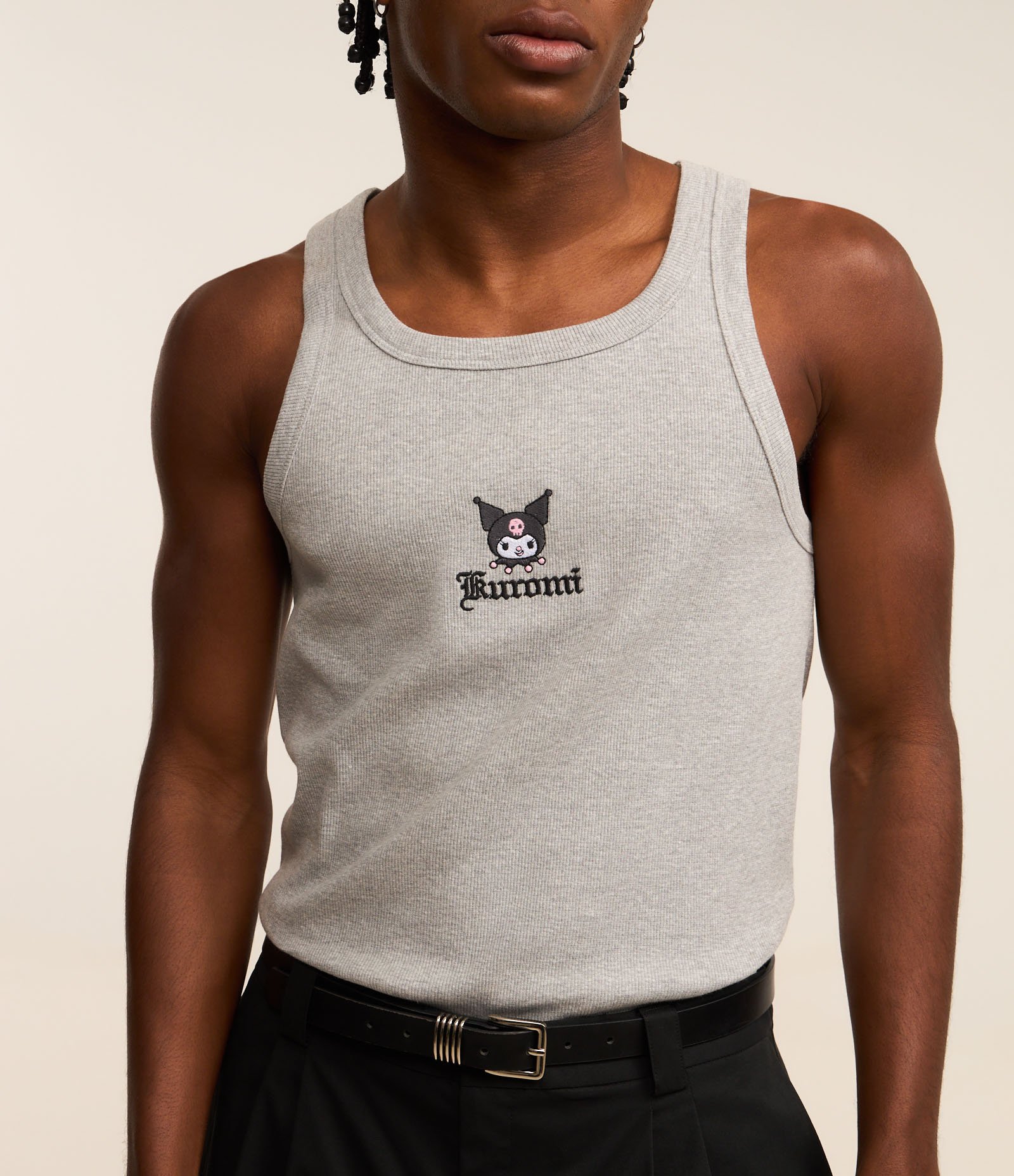 Regata Muscle em Ribana com Efeito Mescla Kurumi Hello Kitty Cinza 3