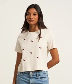 Camiseta em Algodão com Melancias Bordadas