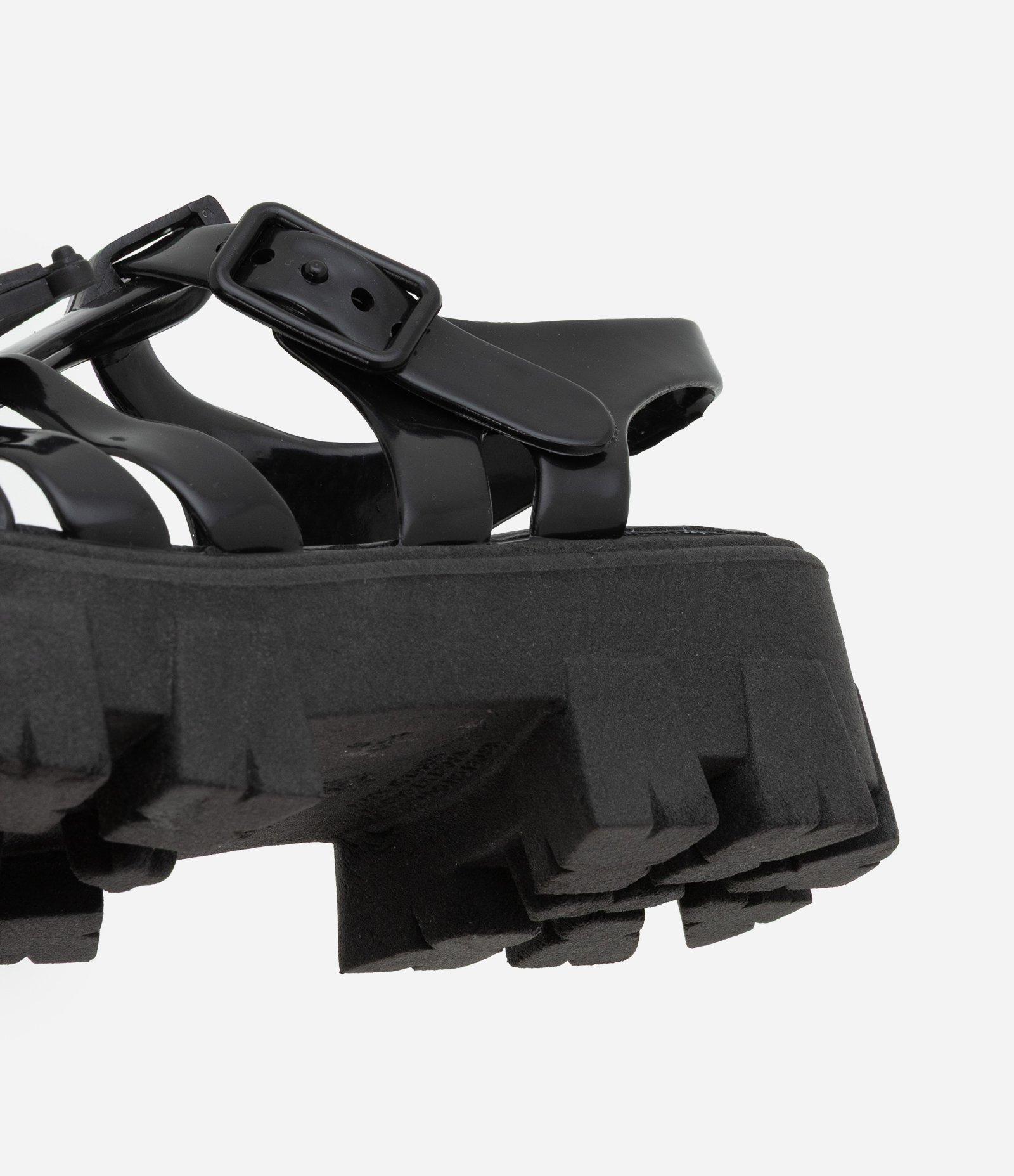 Sandália Infantil Tratorada com Patch da Kuromi - Tam 27 a 34 Preto 4