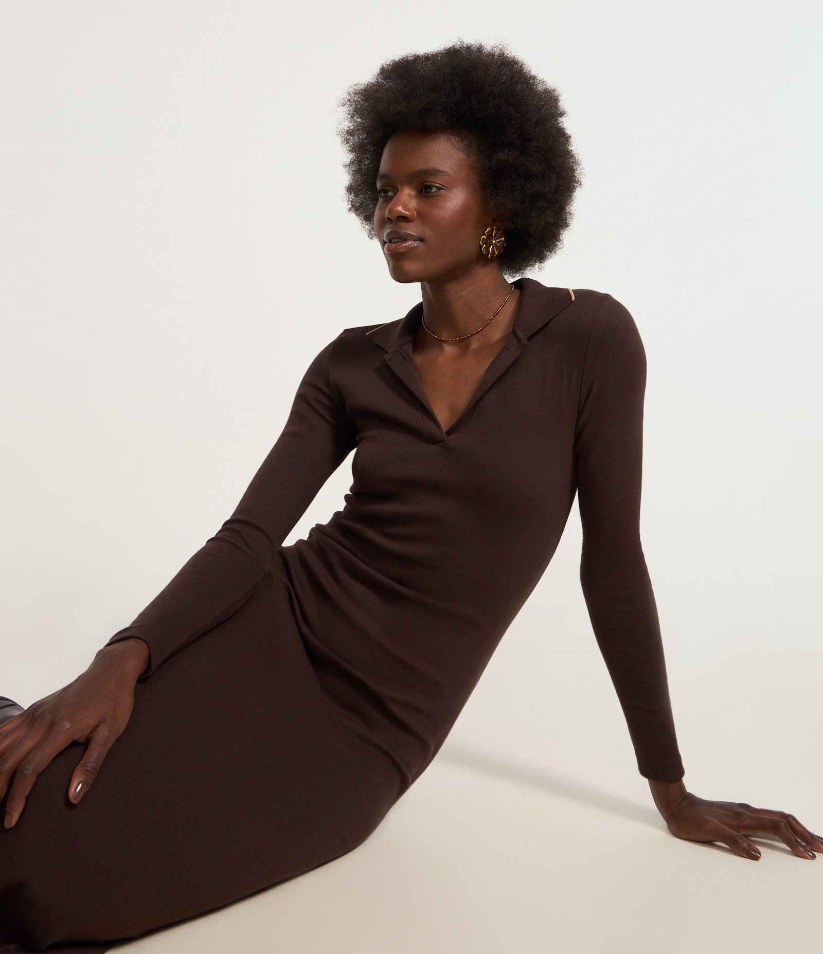Vestido Long Midi em Ribana com Gola Polo em Tricô Marrom 1