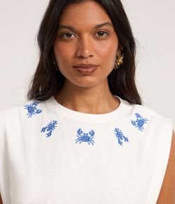 Blusa Muscle em Algodão com Bordados de Siri e Lagostas